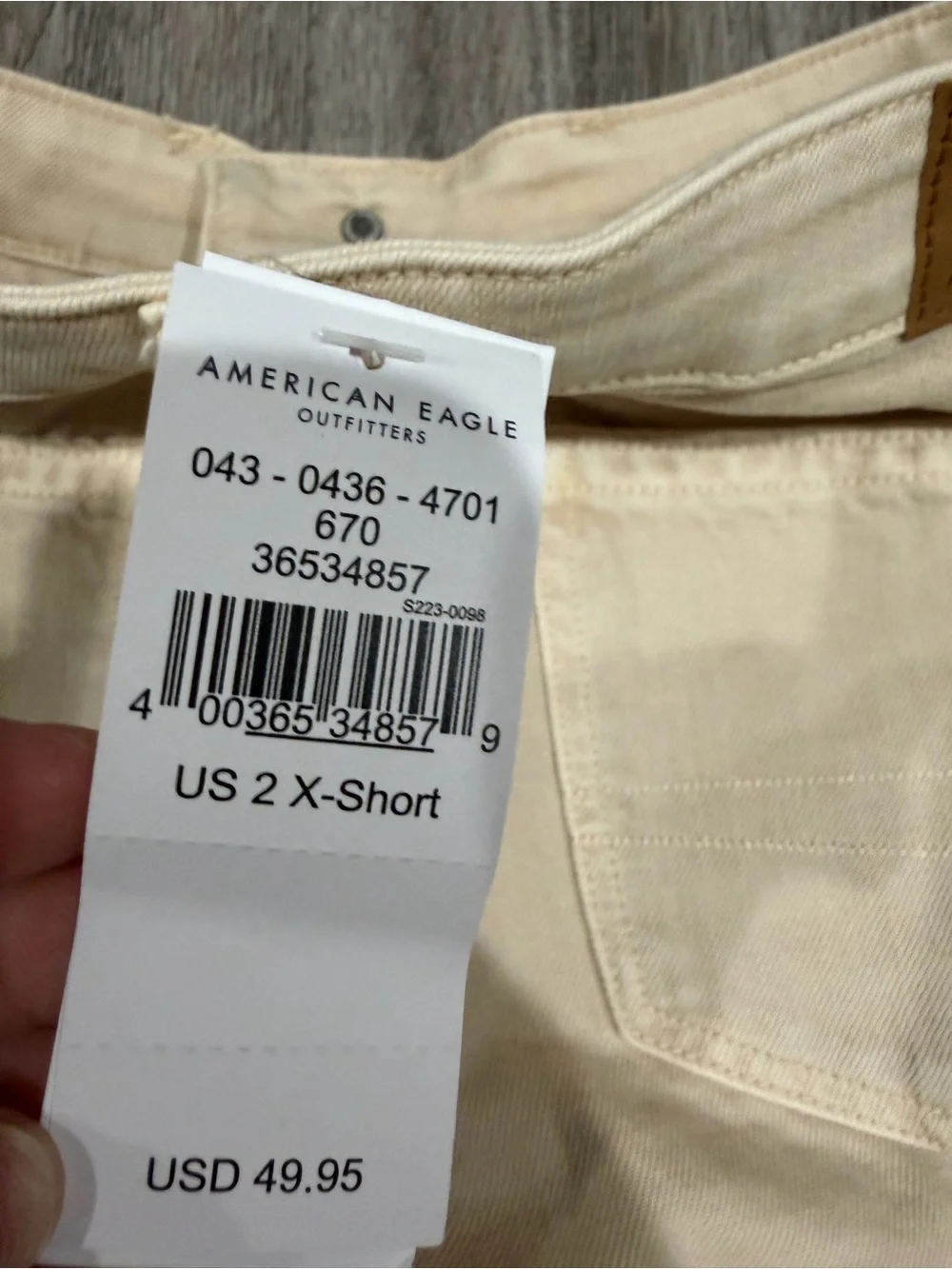 American Eagle mom jeans